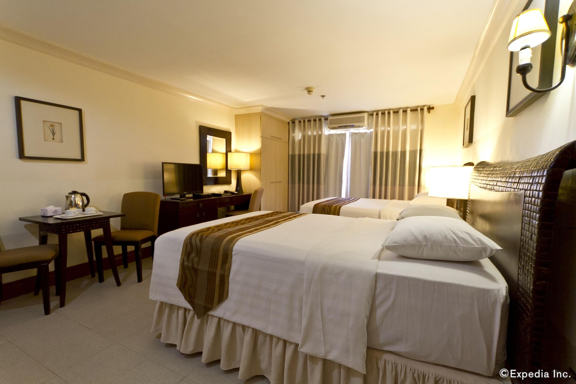 Crown Regency Suites Mactan Lapu-Lapu City Buitenkant foto