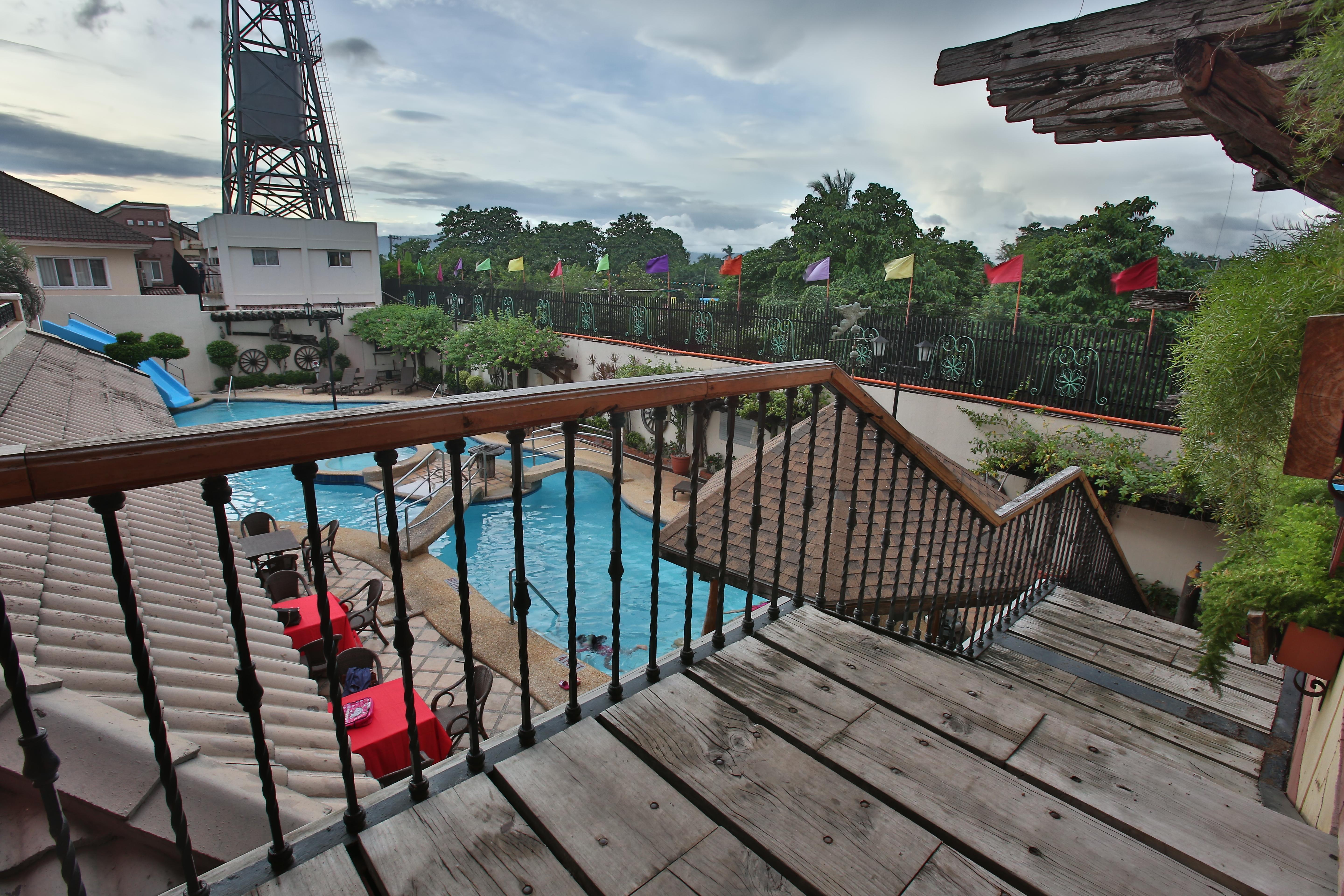 Crown Regency Suites Mactan Lapu-Lapu City Buitenkant foto